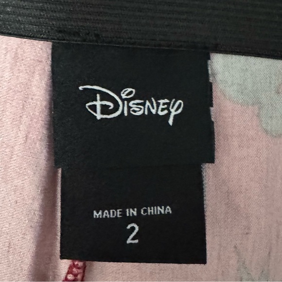 Torrid Disney Mickey Americana Pull On Shorts Size 2X - Picture 4 of 5